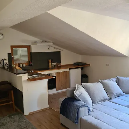 Haus Monika דירה *