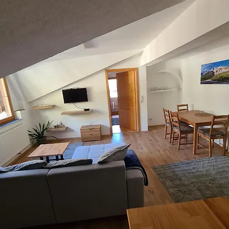 Haus Monika Lägenhet Scharnitz