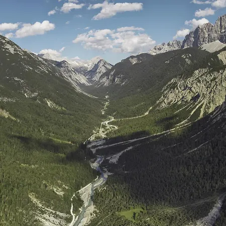 Haus Monika דירה *